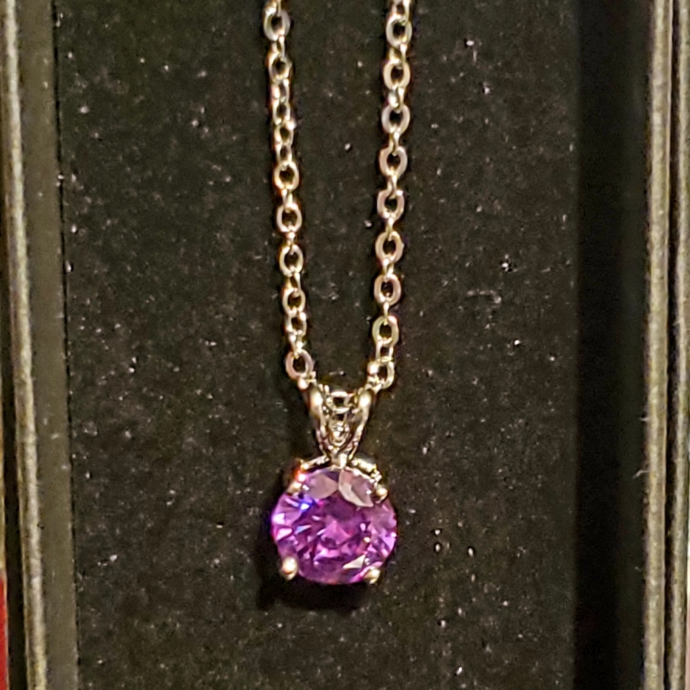NWT Purple Crystal Necklace Set